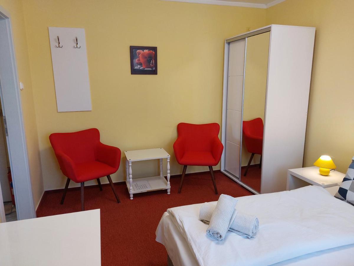 Barbara Wellness Pension Keszthely Bagian luar foto